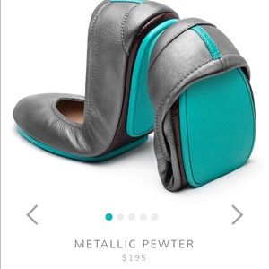 Tieks Pewter Silver Metallic Ballet Flats 8